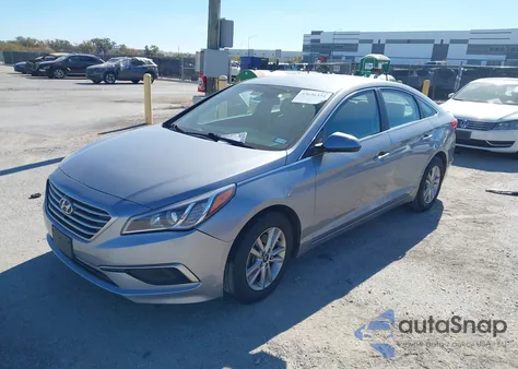 2016 Hyundai Sonata Se z USA, uszkodzony, nr VIN 5NPE24AFXGH356267